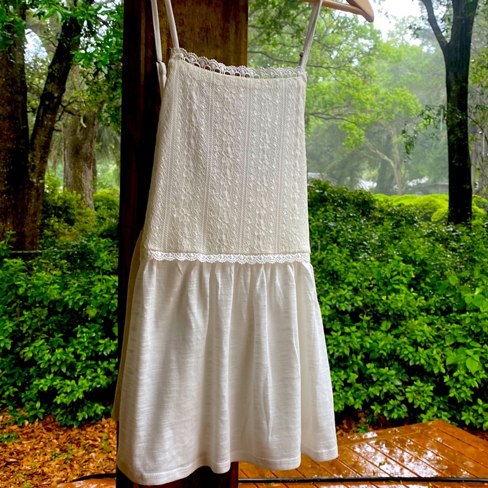 Delicate White Lace Tank